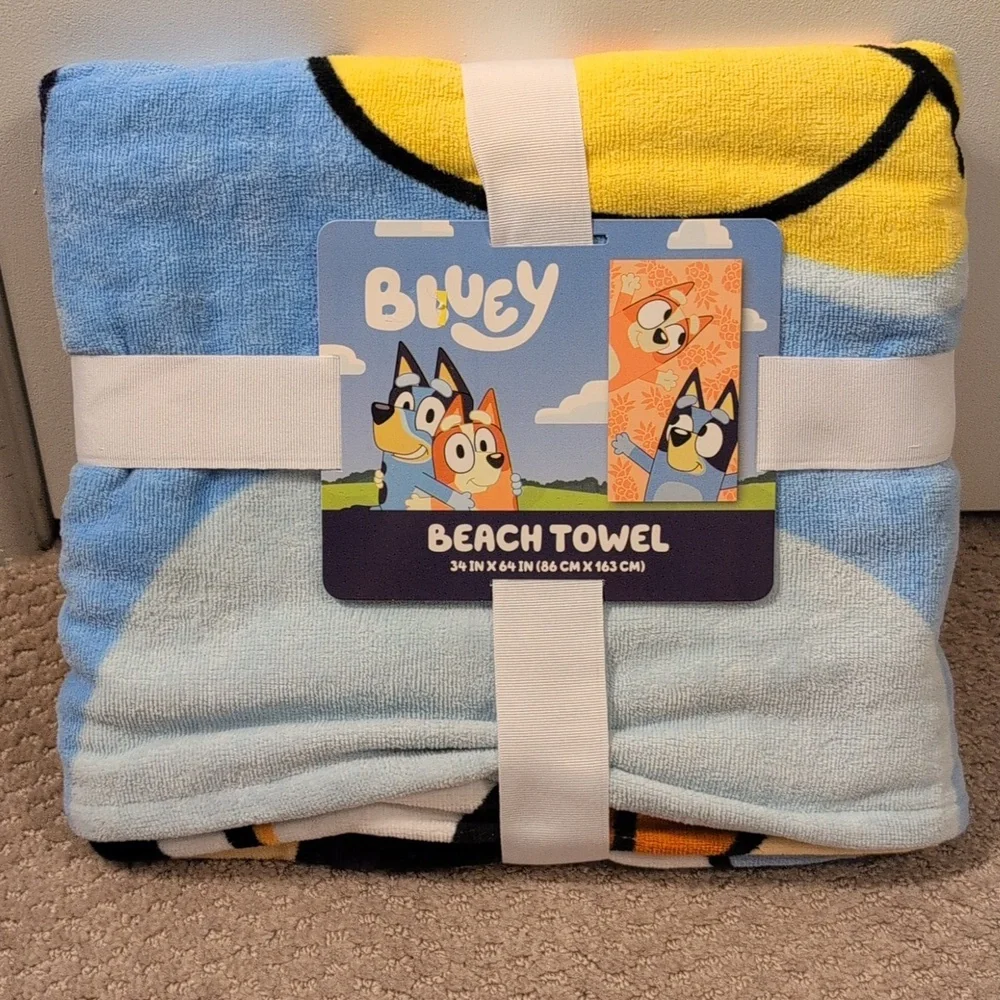 Bluey And Bingo Pineapple Large Beach Towel  NWT